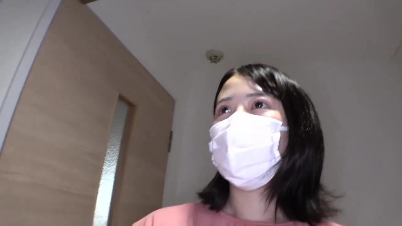 Preview supplied for 300mium-728　激しい手マンからの潮吹き、手についた潮を舐めさせ