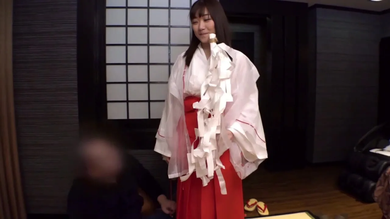 Preview supplied for 300ntk-325　ガチ濡れ巫女マンに生で奉納ピストン