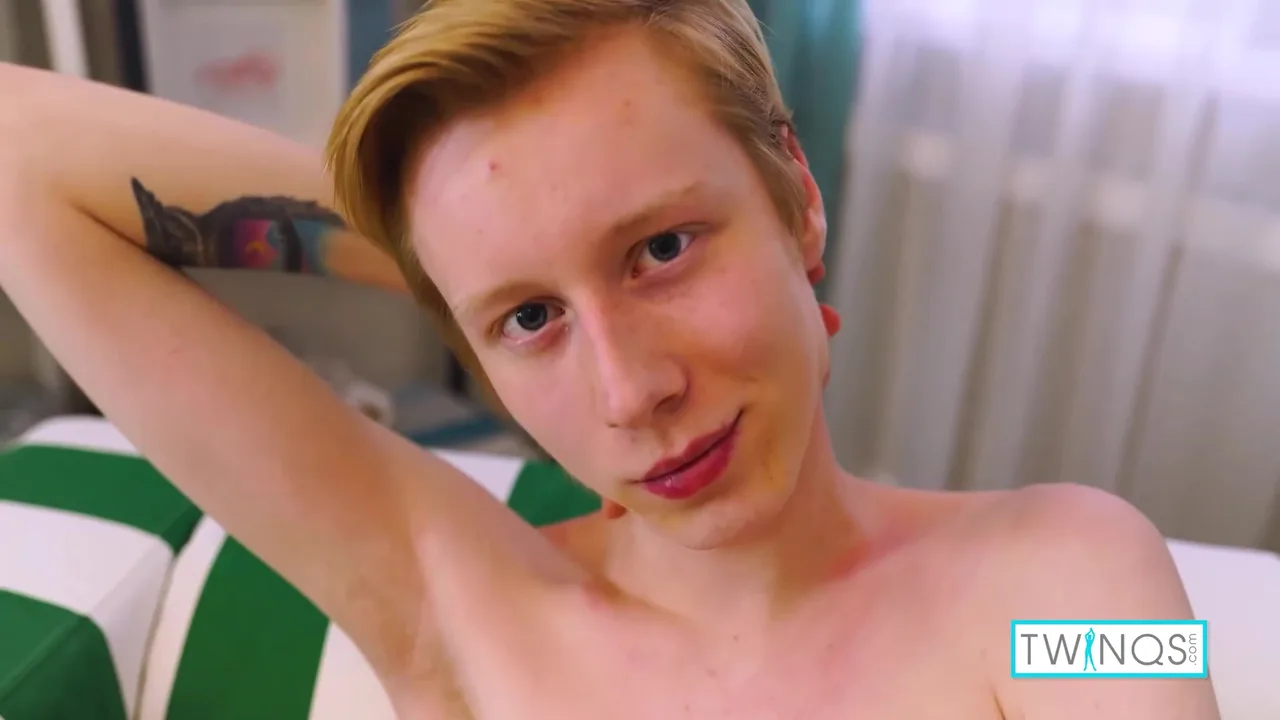 Preview supplied for Slender Richard Baxter Gets His Long Cock Hard With His Boxers On!